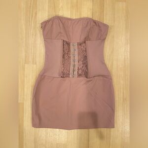 Pretty little thing Elegant Mauve Strapless Dress